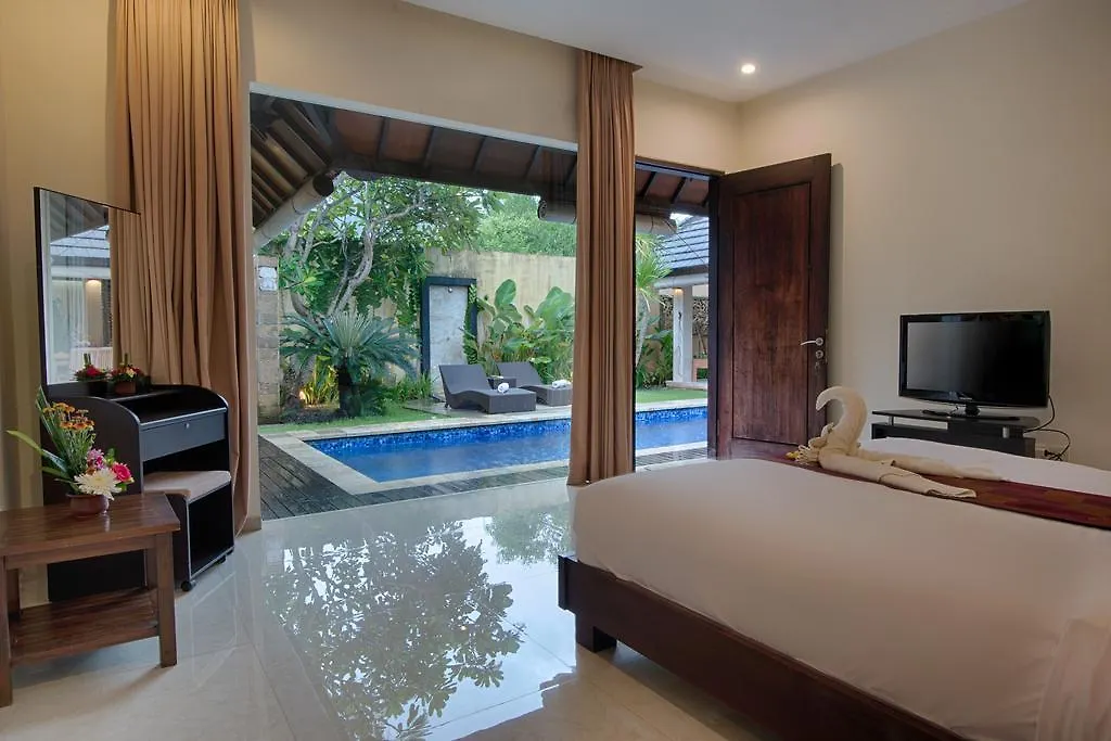 Villa Ranui 0*, سمينياك